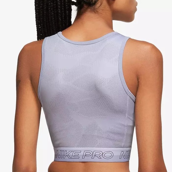 Nike Women's ProTraining Top & Bottom - Picture 13 of 16